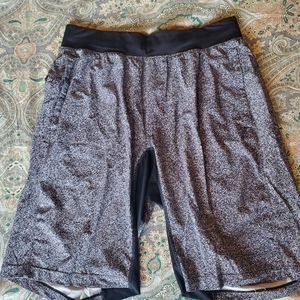 Lululemon 9" T.H.E. Shorts